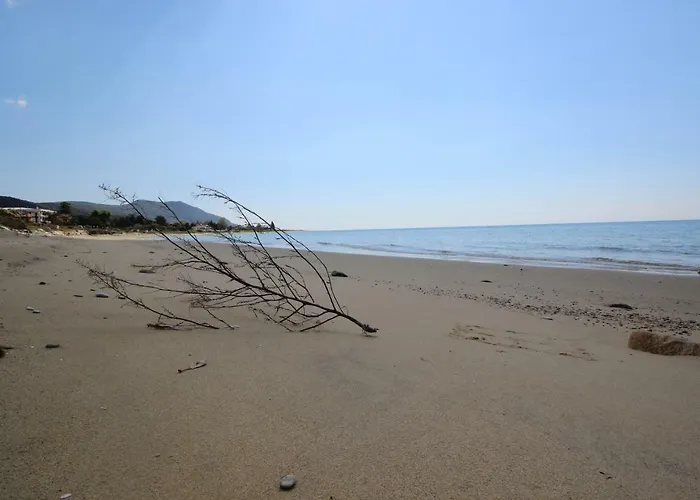 Kariani Beach Apartment